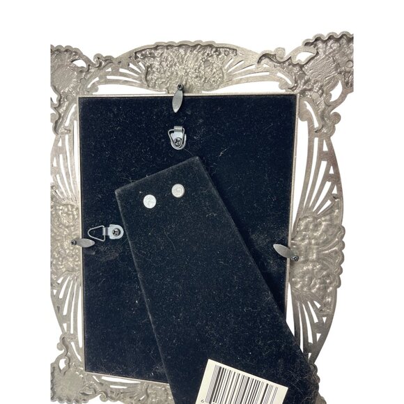 Ornate Silver Metal Frame With Pearl Accents For 4x6 Photos C48 - Picture 3 of 4